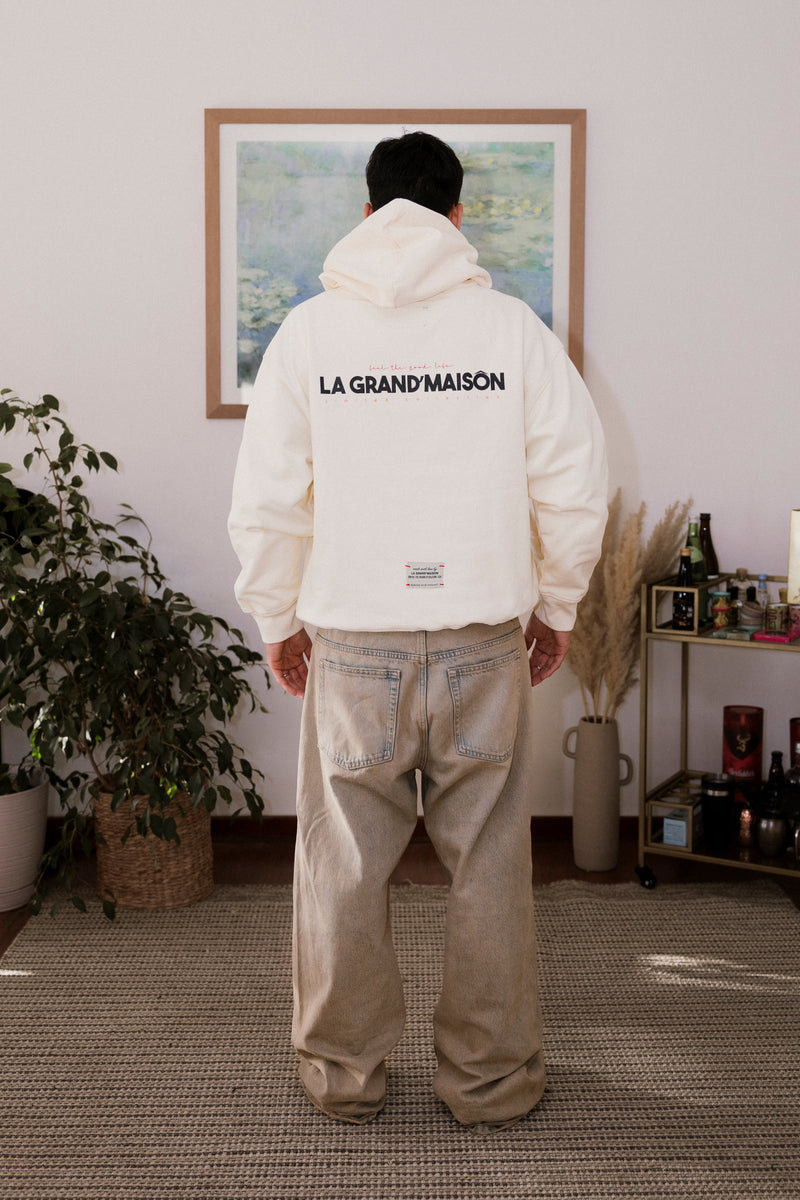 ESSENTIAL HOODIE LA CRÉME